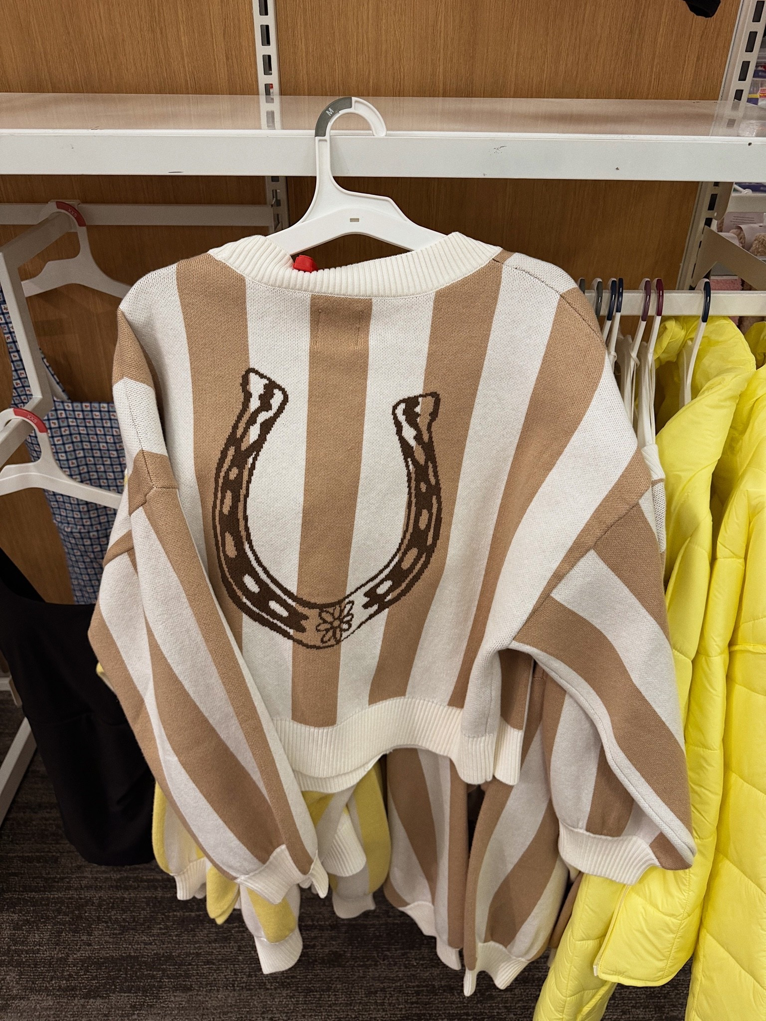 Cozy cottage farm life - rodeo fall sweater- love the oversized crop look!