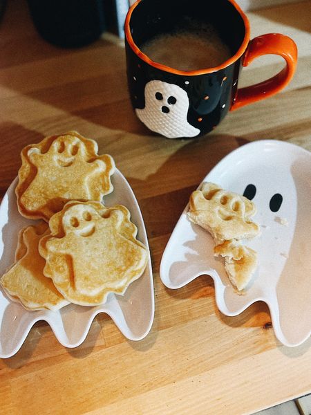 Ghost waffles are a big hit in our house 
#halloween #fall #spookyseason #ghosts

#LTKSeasonal #LTKHalloween #LTKhome
