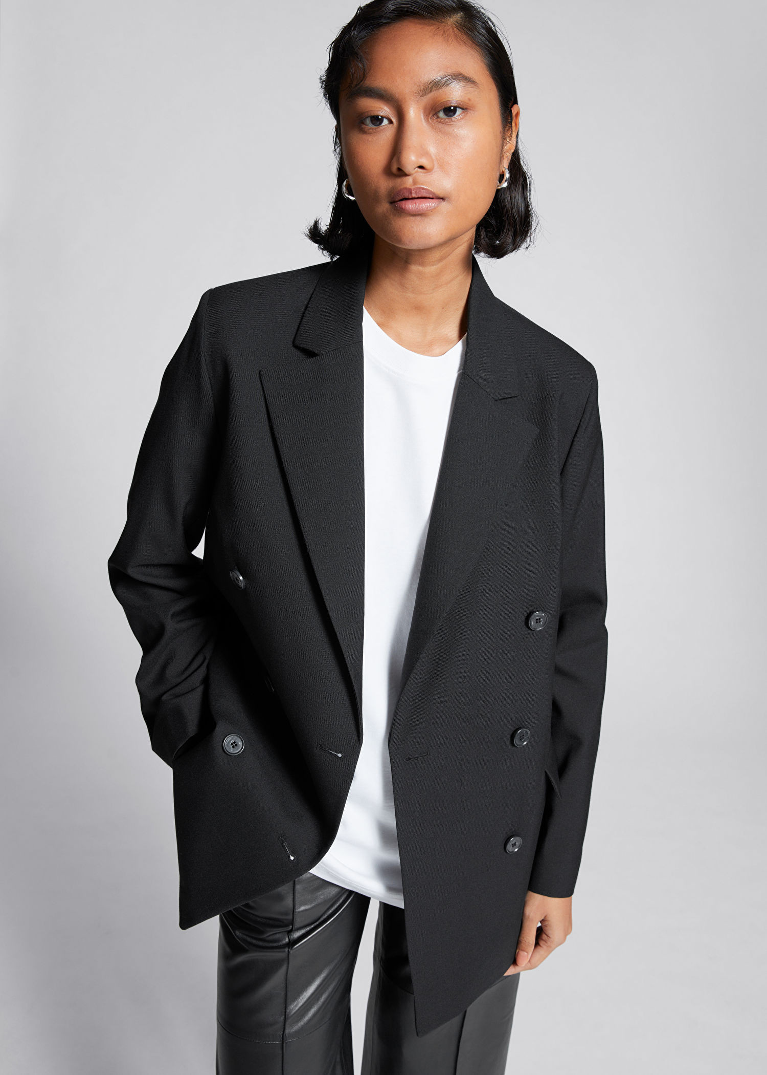 DESIGNED IN STOCKHOLM
      Relaxed Double-Breasted Wool Blazer
      
         
			£175
	

		

... | & Other Stories (EU + UK)