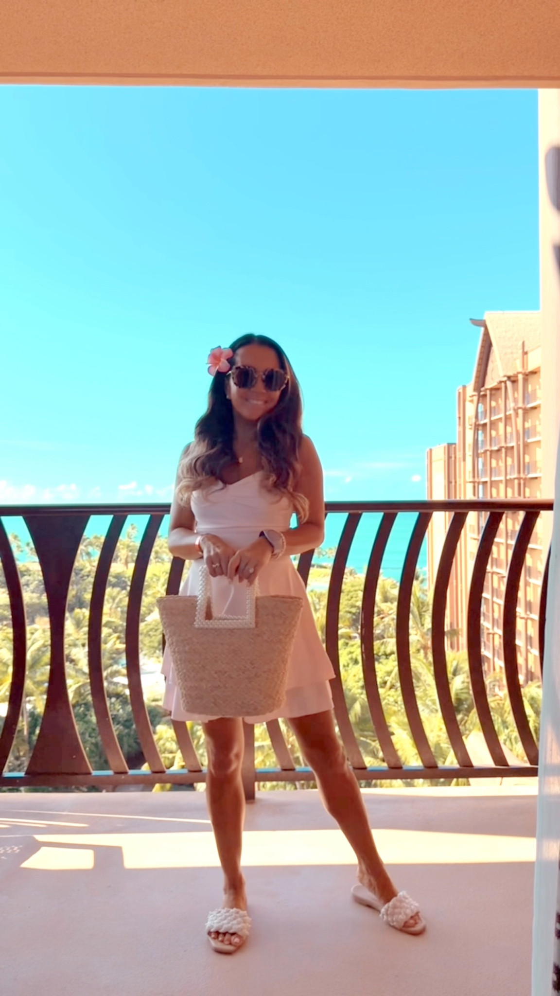 Super comfy and flattering dress for under $40 

Wearing size xs 

#LTKdayinmylife #LTKActive #LTKTravel