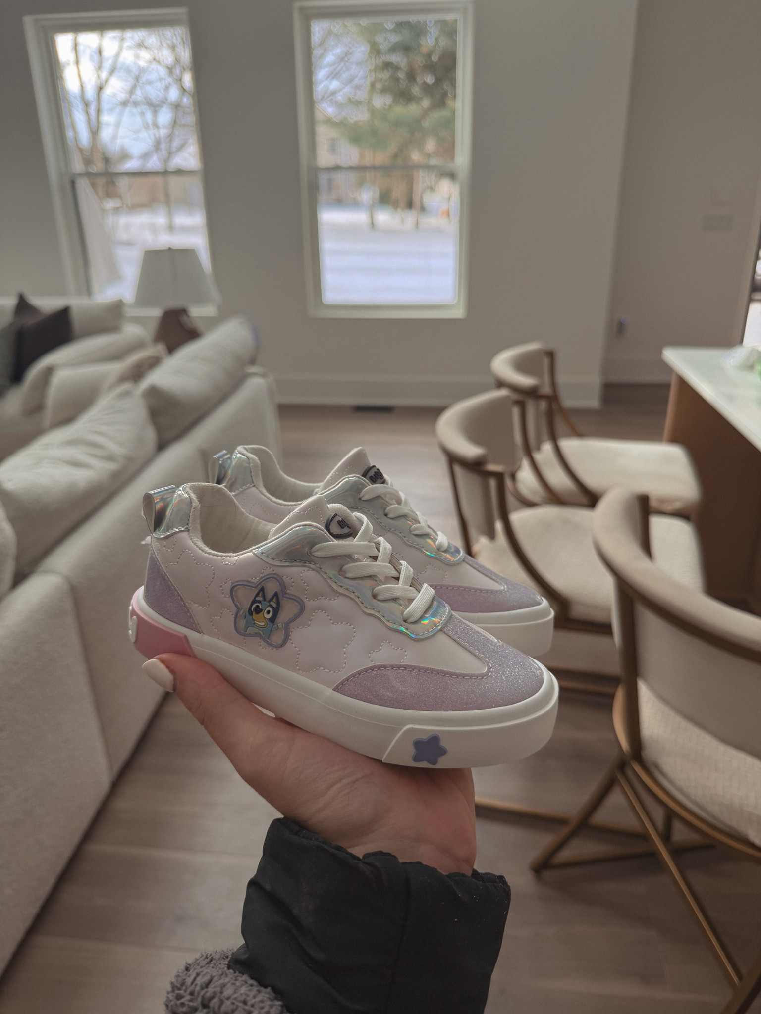 new bluey shoes for my littlest girly 🫧🩵✨

#LTKmomlife #LTKKids #LTKFindsUnder50