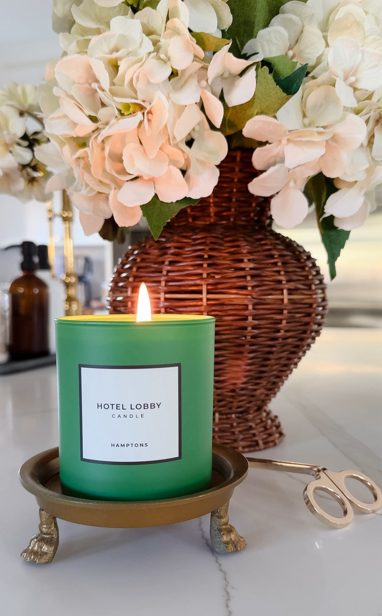 This smells divine. Like tomato leaf and cut grass 🍅☀️ Summer in a jar! 

#LTKHome #LTKSeasonal #LTKFindsUnder100