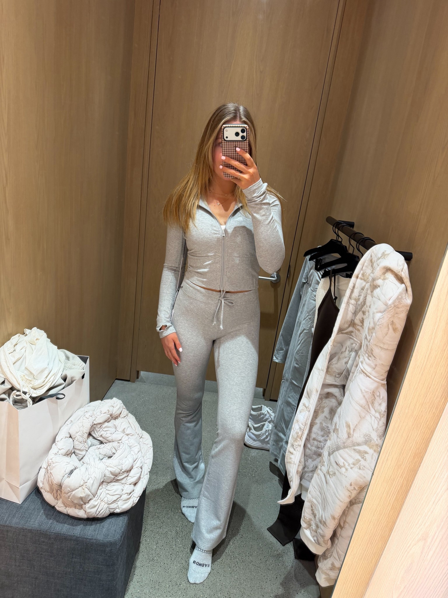 Top: medium 
Pants: small 

#LTKootd