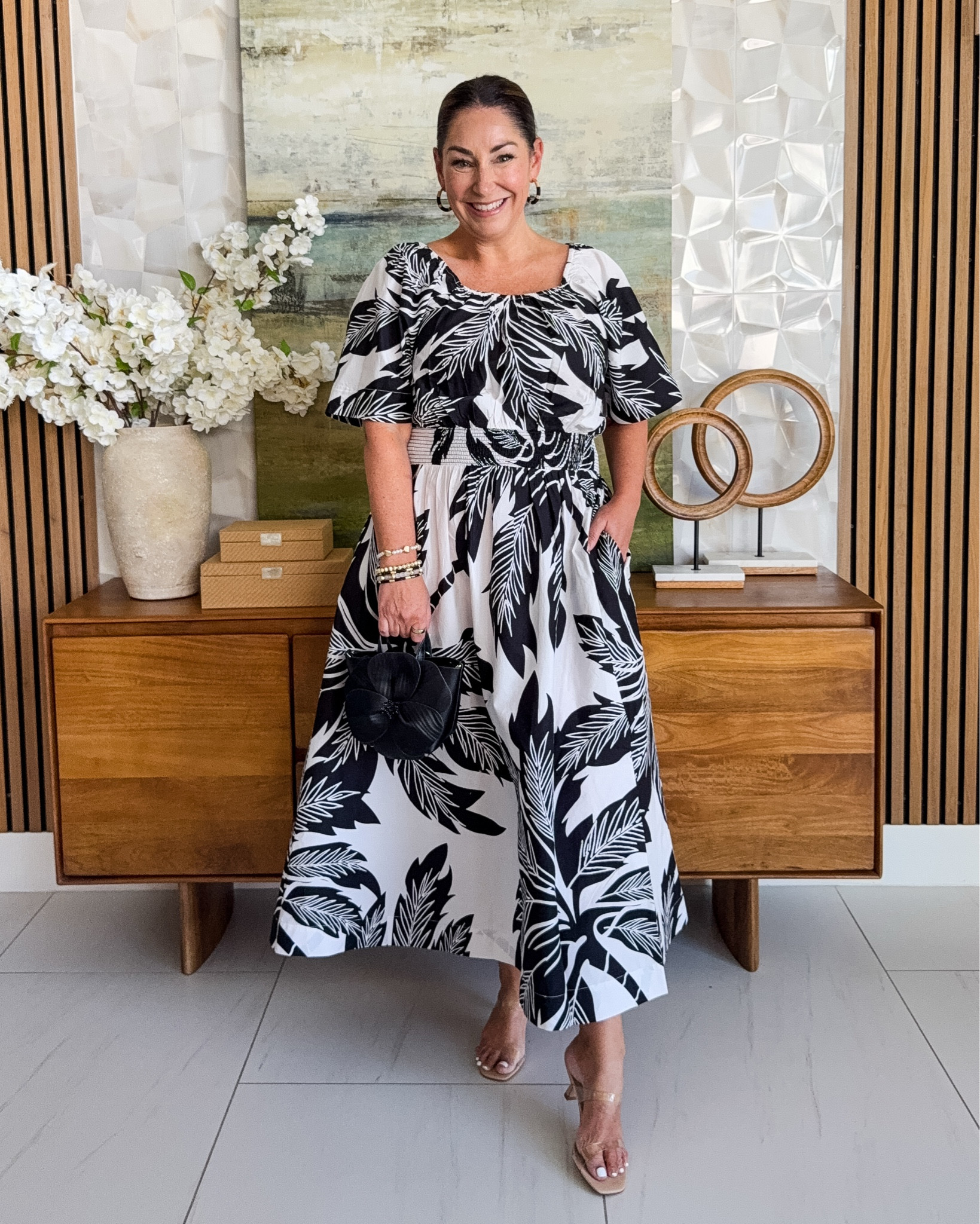 @lovechicos summer dress is great for events and vacation runs true to size, wearing 2 (L/12)

#LTKTravel #LTKMidsize #LTKOver40