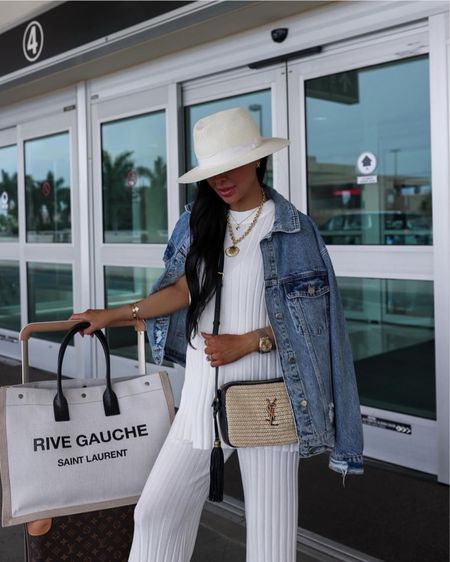 Summer travel outfit ideas / airport outfit 
Amazon white knit set - the perfect travel set! Wearing a small
Steve Madden raffia sandals run TTS and so comfy! 
Shopbop seashell necklace 



#LTKShoeCrush #LTKStyleTip #LTKTravel