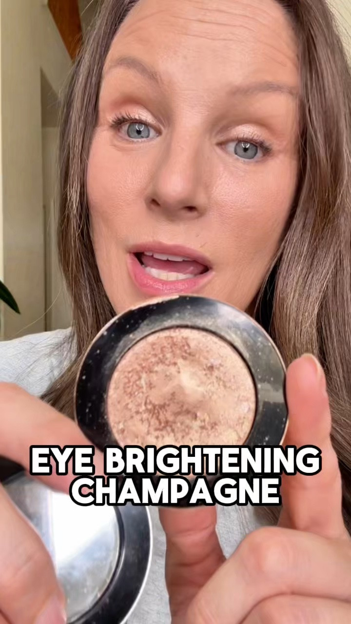 These are the kind of shadows that make eye looks effortless. The multichrome finish gives beautiful dimension, and the texture blends like cream with zero mess. I wear these daily because the formula is long-lasting, smooth, and never falls out onto my cheeks.

#makebeauty #makebeautyeyeshadow #easyeyeshadow #beautyover40 #multichromatic

#LTKBeauty #LTKOver40 #LTKgrwm