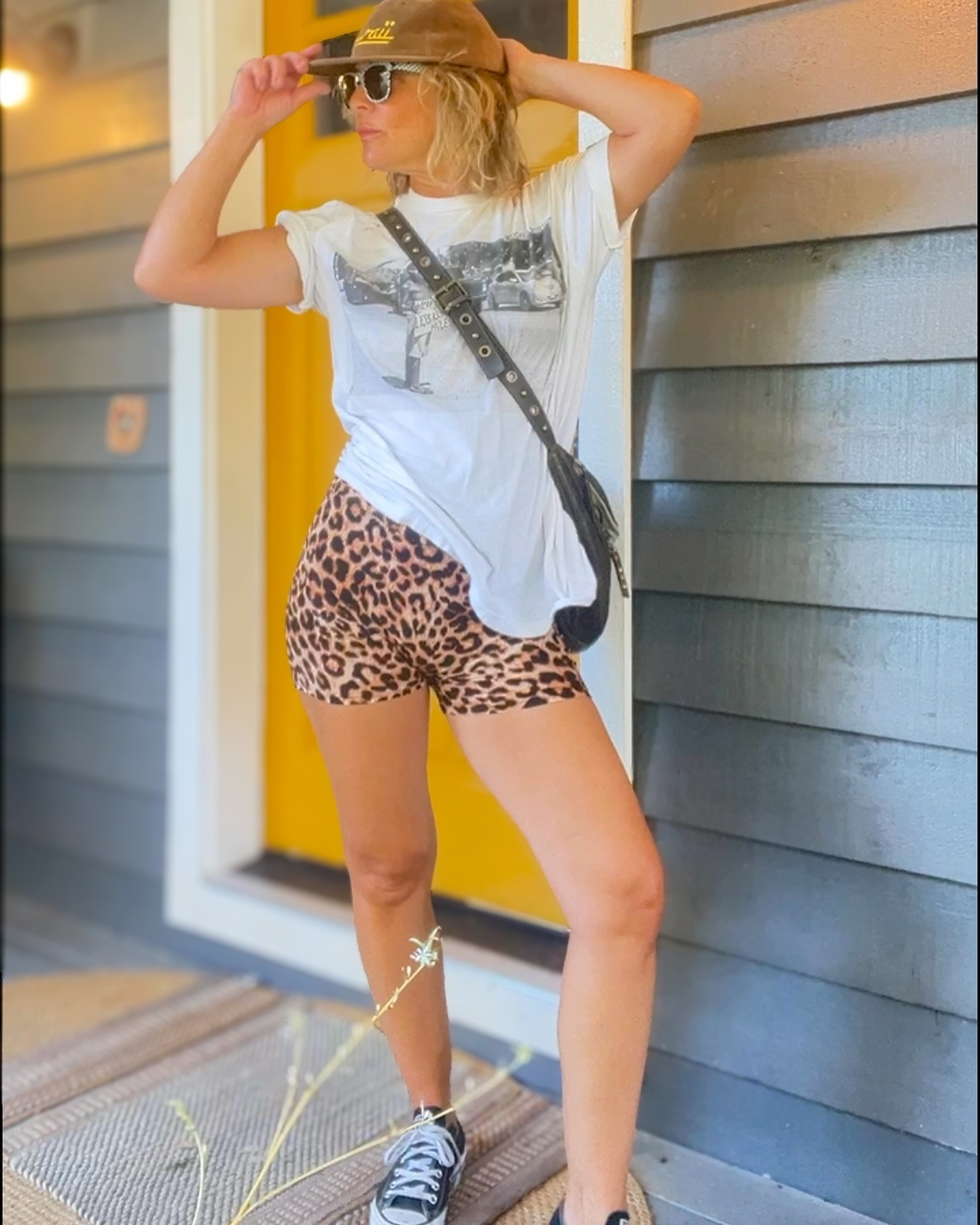 The softest leopard bike shorts 🖤
-
