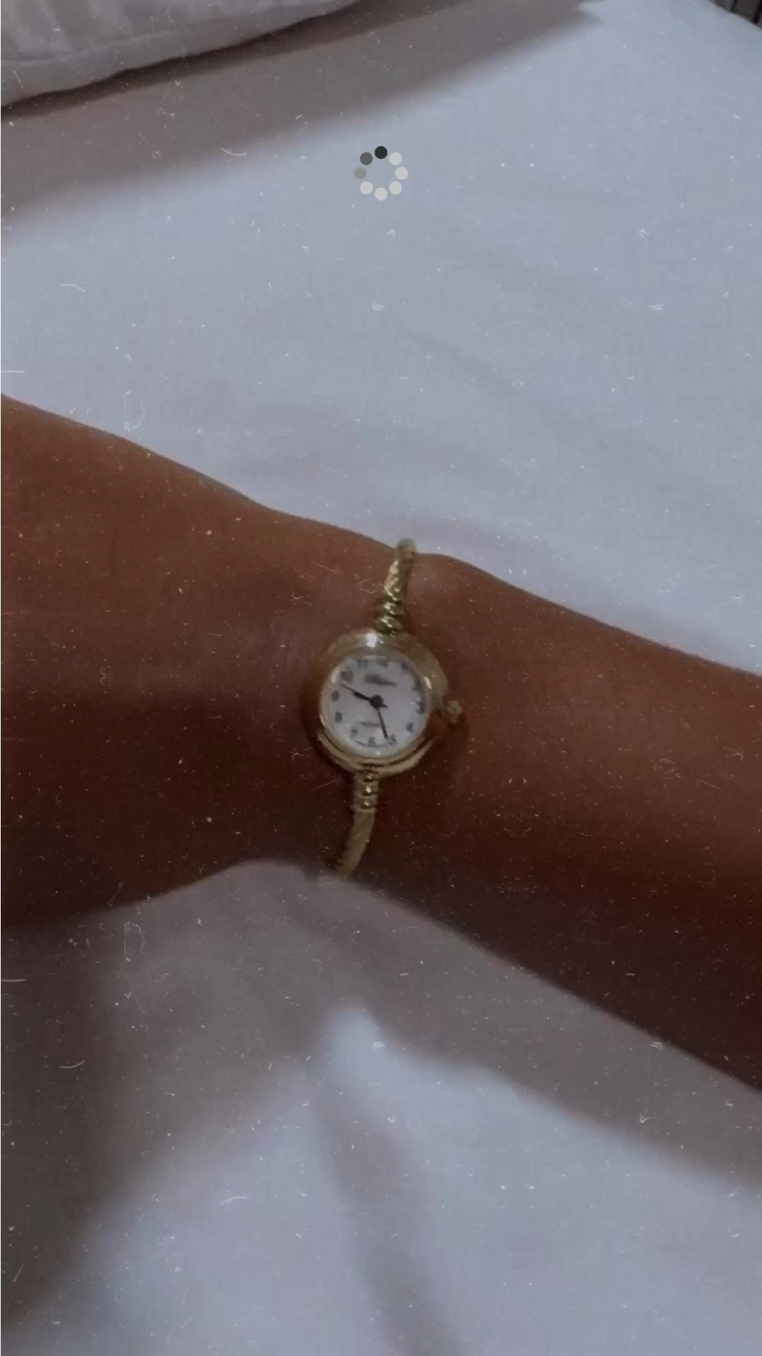 Gorgeous dainty minimalist watch that is only $22! It’s perfect and it’s from Amazon!

#LTKFindsUnder50 #LTKWorkwear #LTKStyleTip