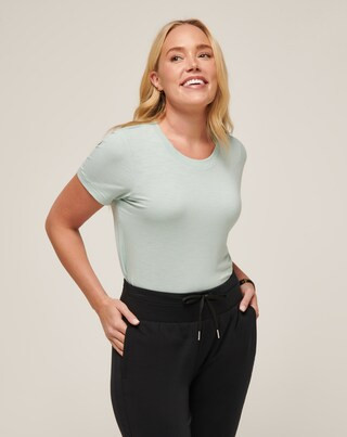 CLOUD JERSEY TEE | TravisMathew