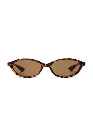 Le Specs Duskfall Sunglasses in Tort & Brown Mono from Revolve.com | Revolve Clothing (Global)