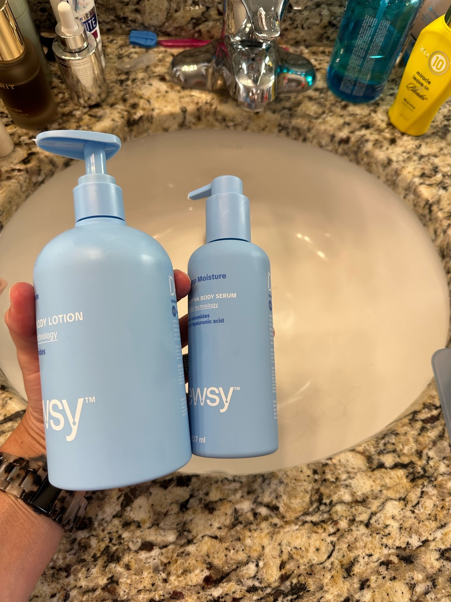 skincare-level ingredients + a luxurious, glowy result. absorbs nicely, layers well, doesn’t feel greasy, and makes their skin look better. visible smoothness, longer-lasting hydration, barrier support, and a more elevated texture/finish. @Dewsy linked to the site and Amazon.

#LTKBeauty #LTKselfcare #LTKOver40