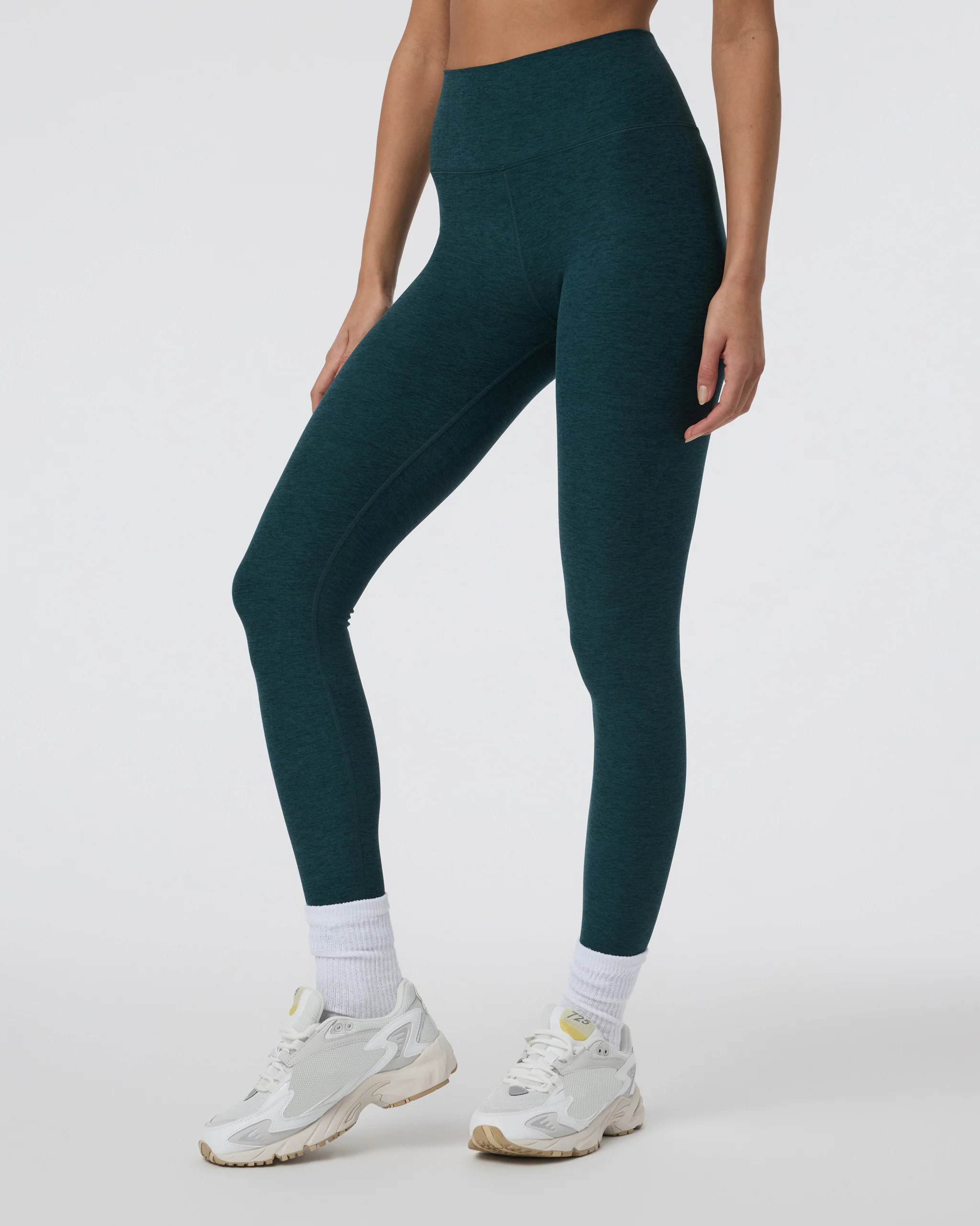 Clean Elevation Legging-Short | Moss Heather | Vuori | Vuori Clothing (US & Canada)