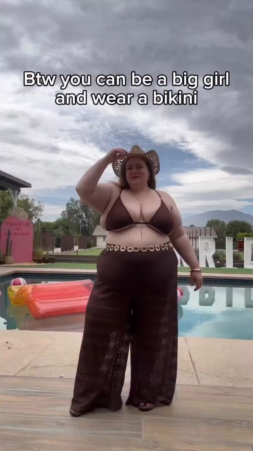You’re allowed to wear a bikini, you don’t have to lose weight, you can take up space, it’s not a moral failing to be big, and I hope you rock what you feel comfortable in this summer. Comment KIMMY and I’ll send you the outfit details!