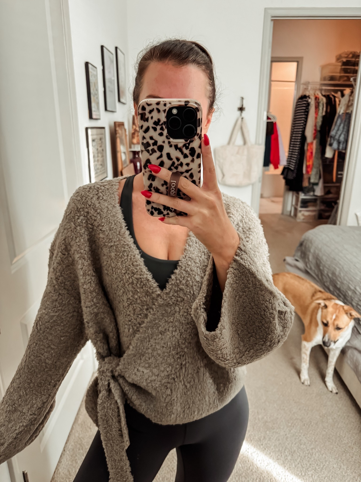 Wrap cardigan // dance cardigan // Pilates // yoga // under $100 // black Friday  // leggings // sports bra // Amazon finds 

#LTKActive #LTKFindsUnder100 #LTKSaleAlert