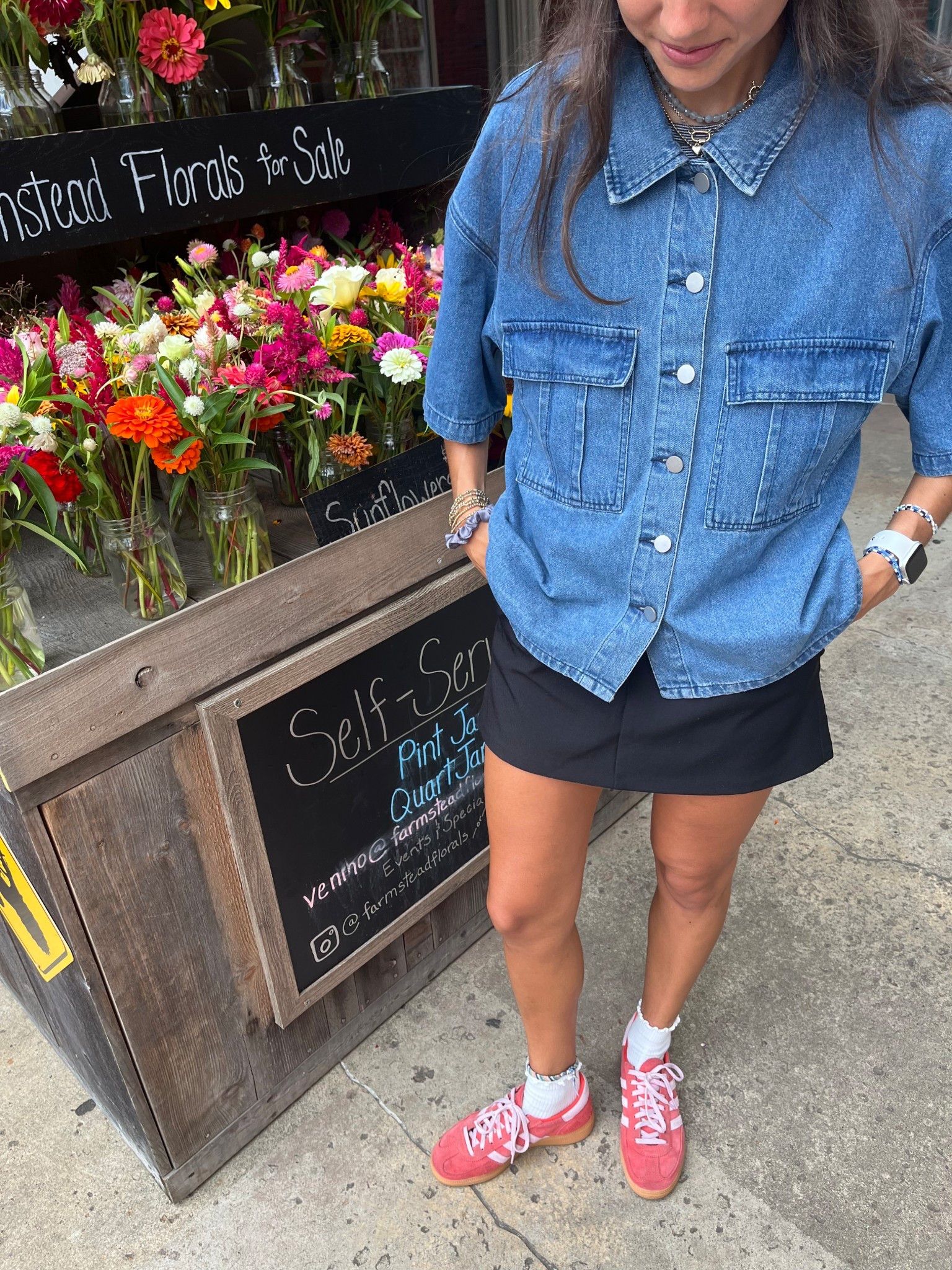Love this Amazon denim top!