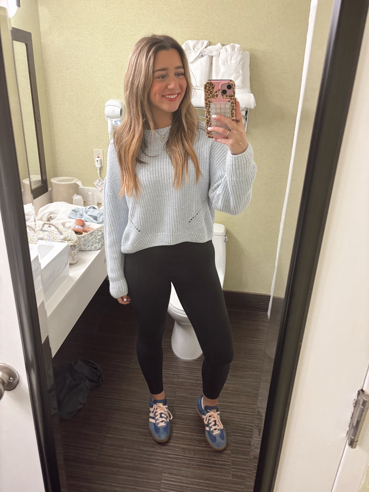 sweater isn’t the same but it’s so cutee