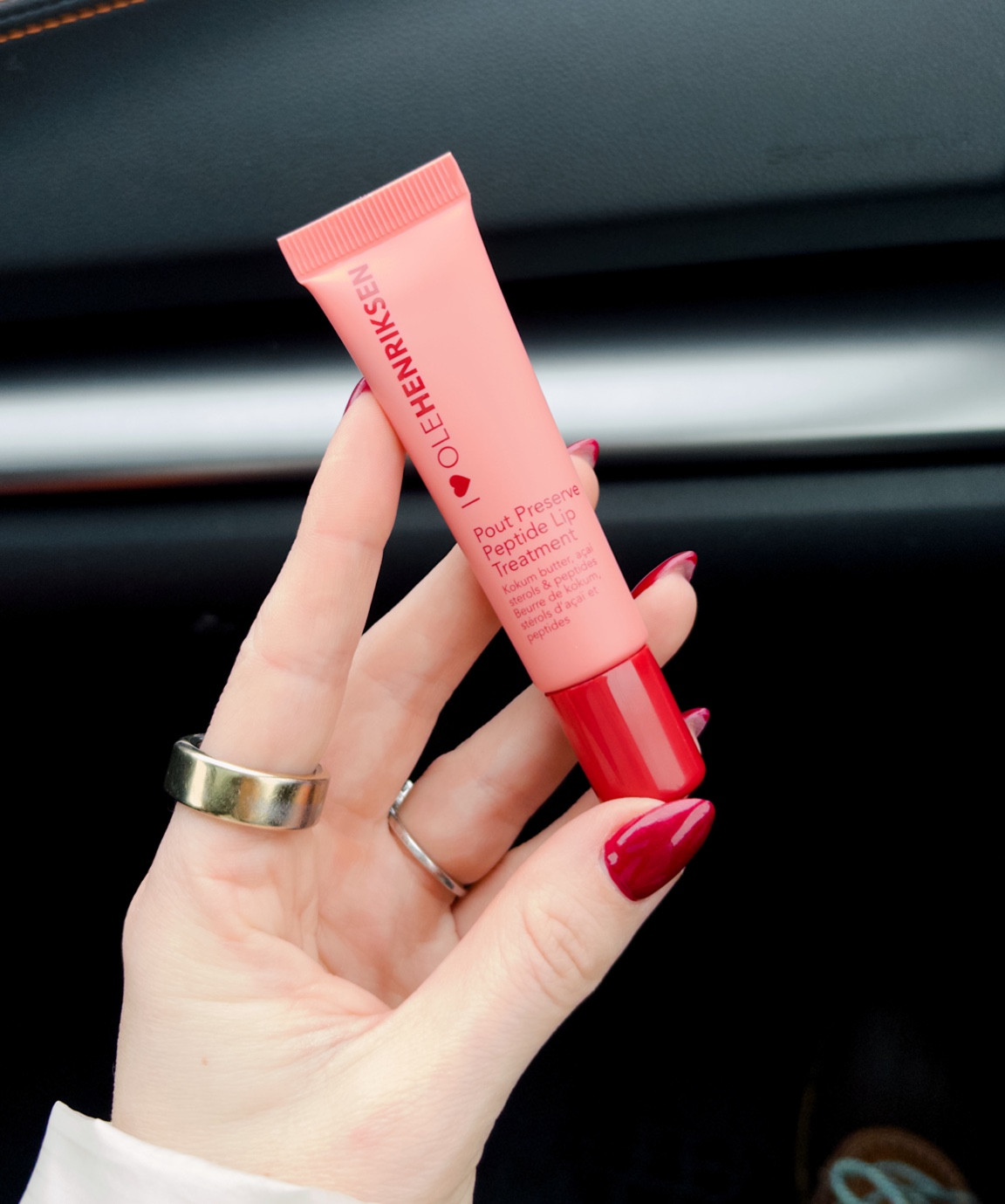 Dare I say the new Rhode lippie treatment?💋👏🏼✨🎅🏼perfect stocking stuffer!!

#LTKHoliday #LTKBeauty #LTKGiftGuide