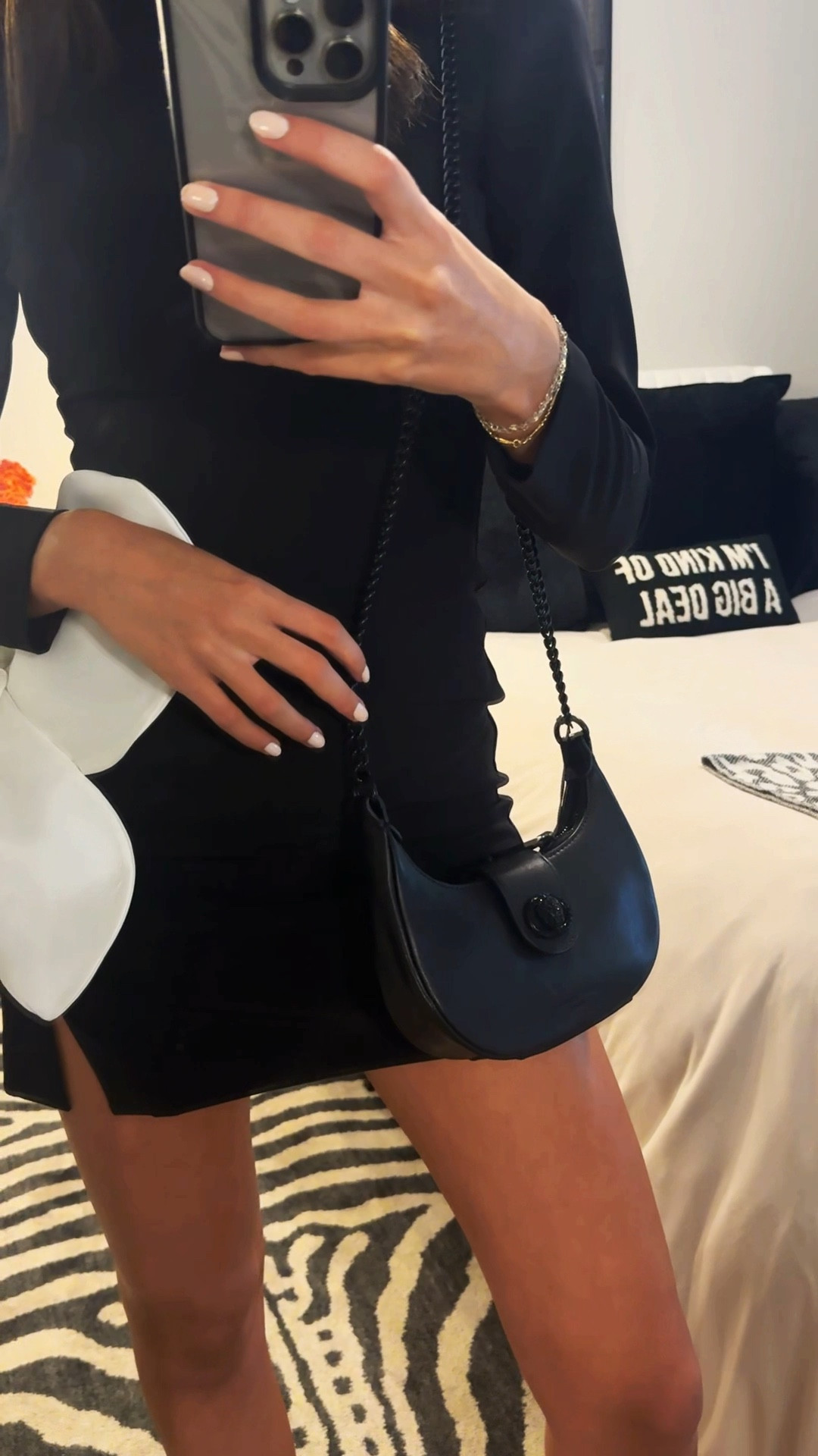Date night outfit inspo! #dillards #giannibini #kurtgeiger #blackdress #blackminidress #formaldress 