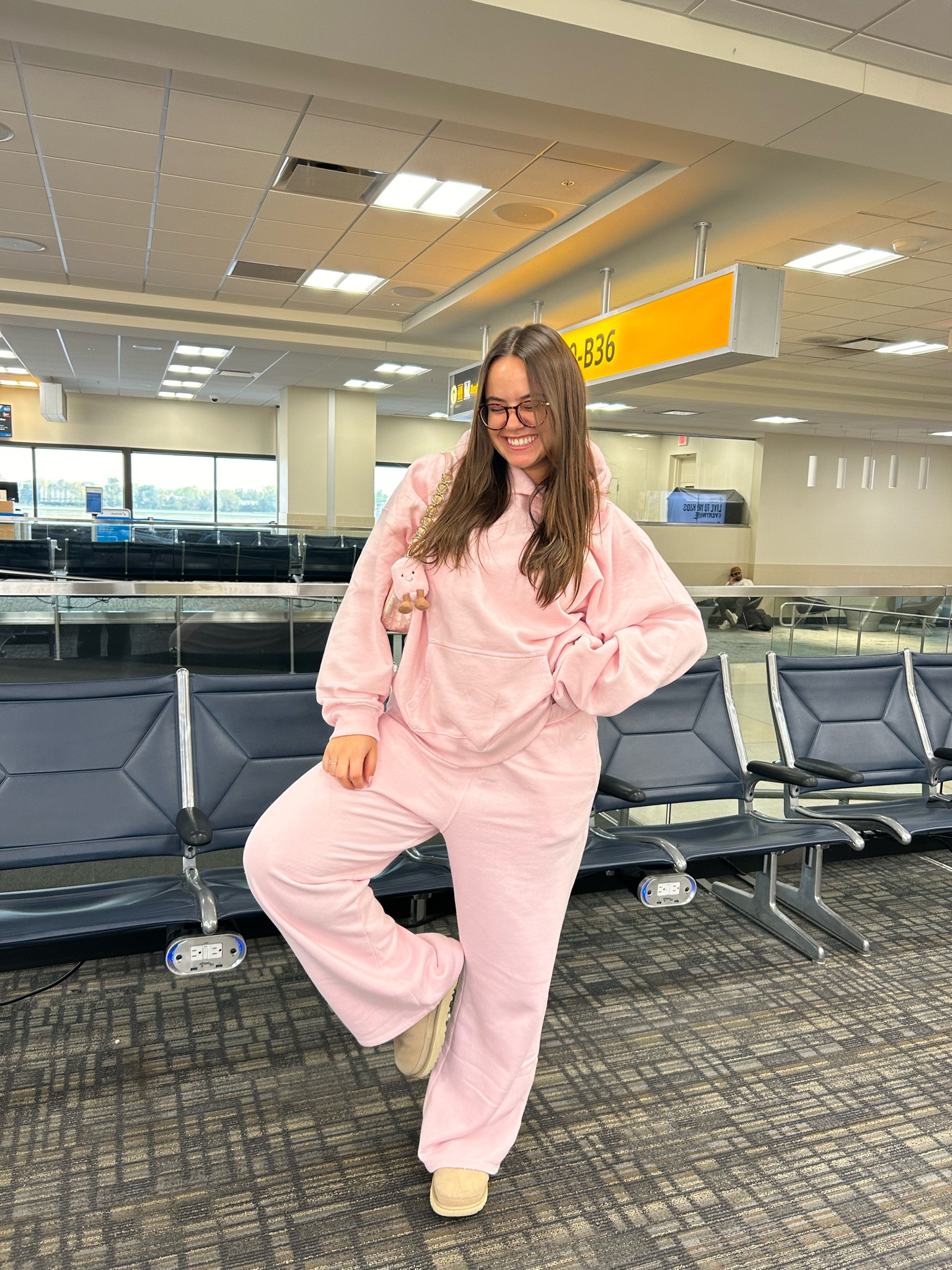 pink airport fit check code HCOSPENCER to save 💫💅

#LTKFallSale #LTKStyleTip #LTKFindsUnder100