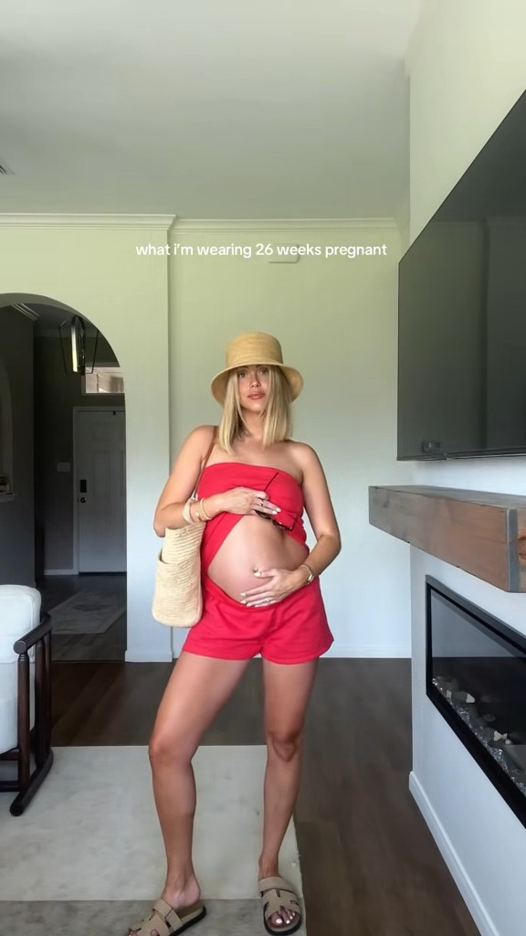 wearing a size M, could have done a side S