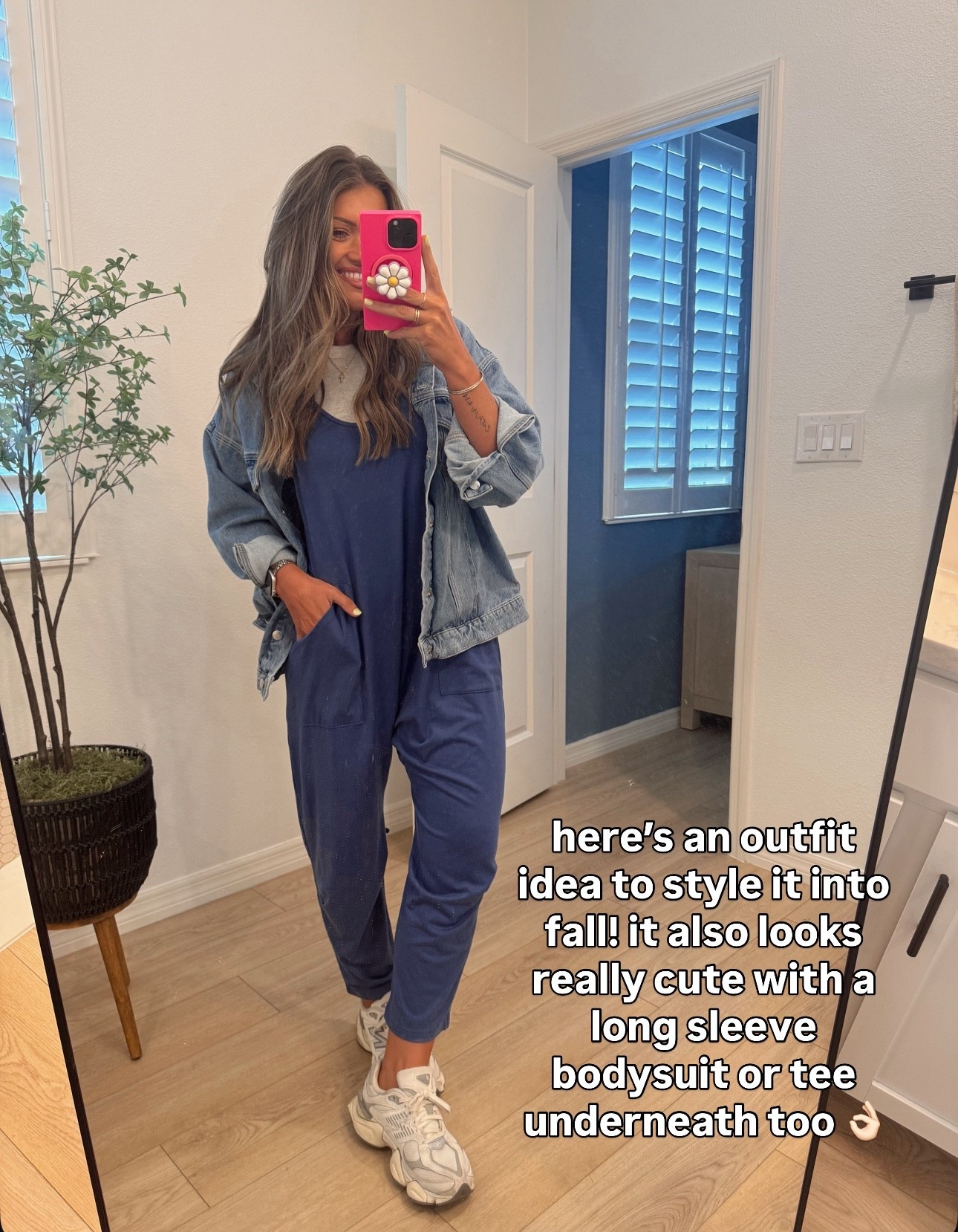 XS. I LOVE THIS JUMPSUIT!! Yes it’s baggy and oversized and no shape but I still love them 🤣 I think they’re cute. Plus they’re crazy comfy!!! I live in them at home. Perfect to work from home! Great for travel. Cute for fall transition. And I wear them to the beach as a coverup too! 