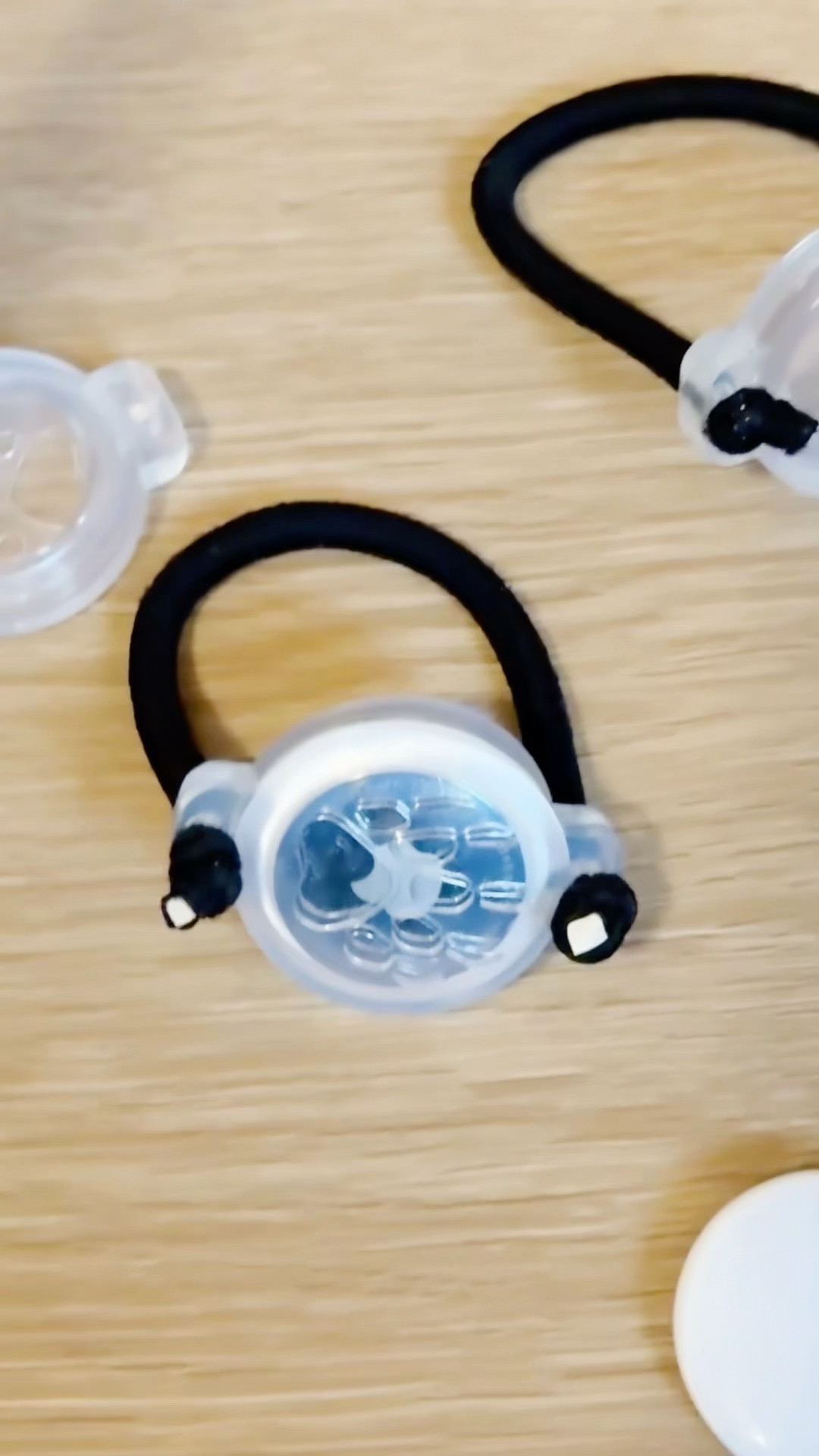 Why didn’t I think of this sooner?! 😅 My youngest takes her @americangirlbrand Wellie Wisher everywhere, and recently I found myself texting all our friends asking if “Willa” was left at their house. Plot twist: she was. 🙃

Call me crazy, but if you’re a parent of a kid with a favorite doll or plush, you know the full-on panic when it goes missing.

🏷️ #americangirl #americangirlbrand #americangirldolls #welliewishers