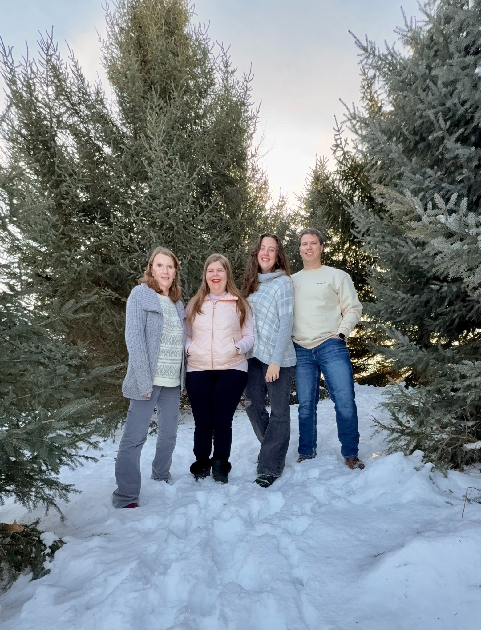 Looking for jeans?!

#LTKdayinmylife #LTKGiftGuide #LTKFindsUnder100