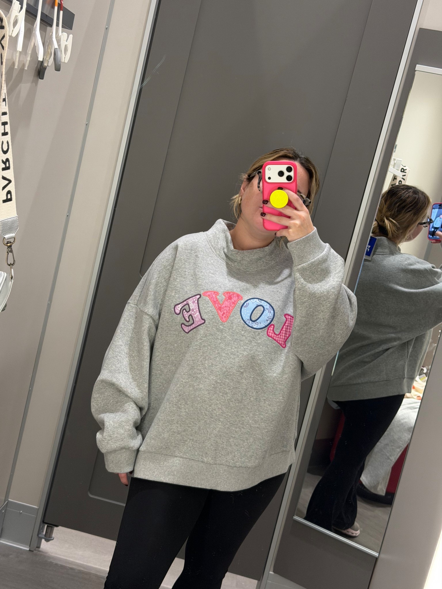 Target sweatshirttttt💗💗