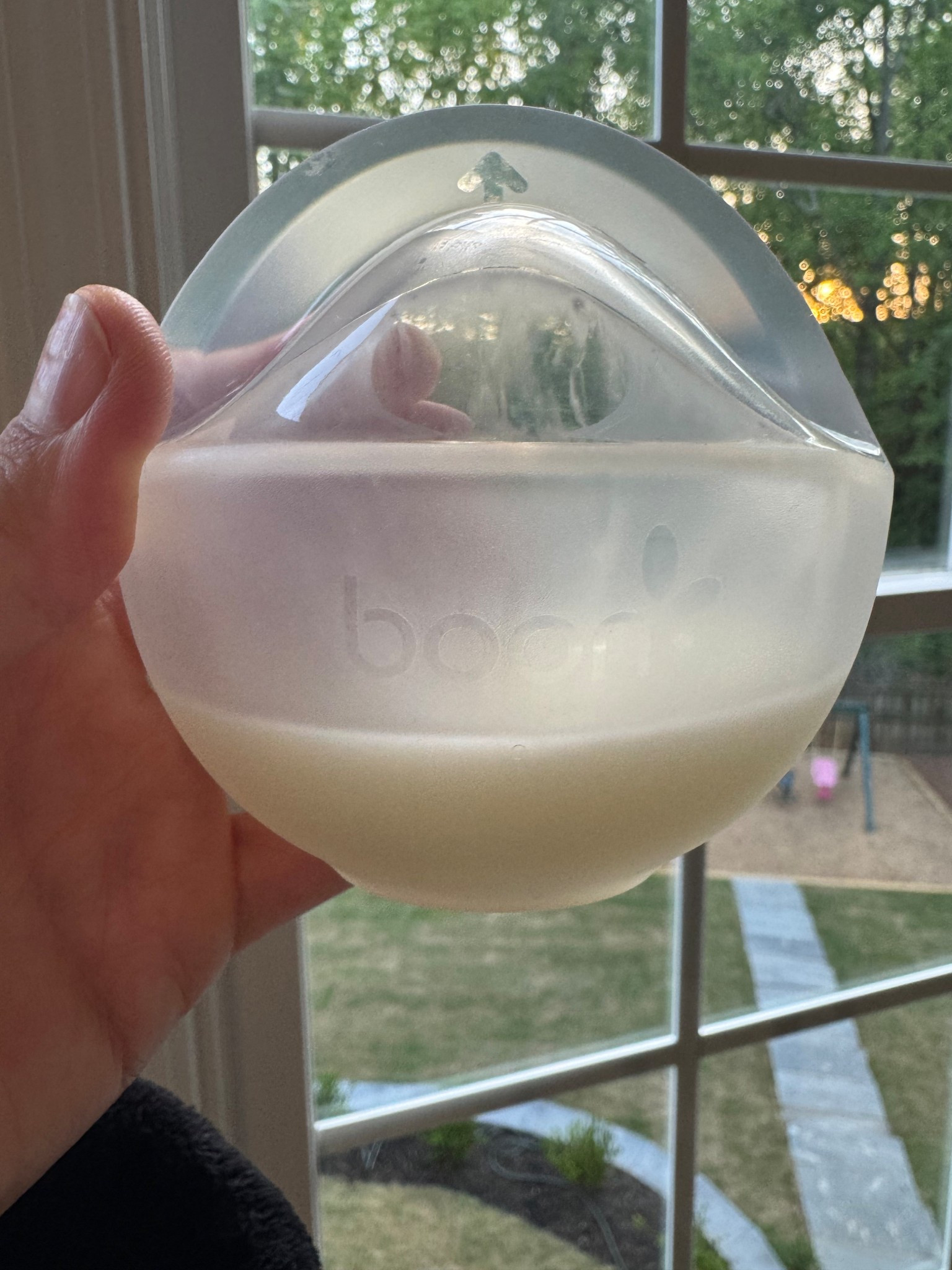 Wow! This thing >>>> haaka for catching let-down milk. First time using & got about 2 oz at 1.5 weeks postpartum. 💙

#LTKBump #LTKBaby