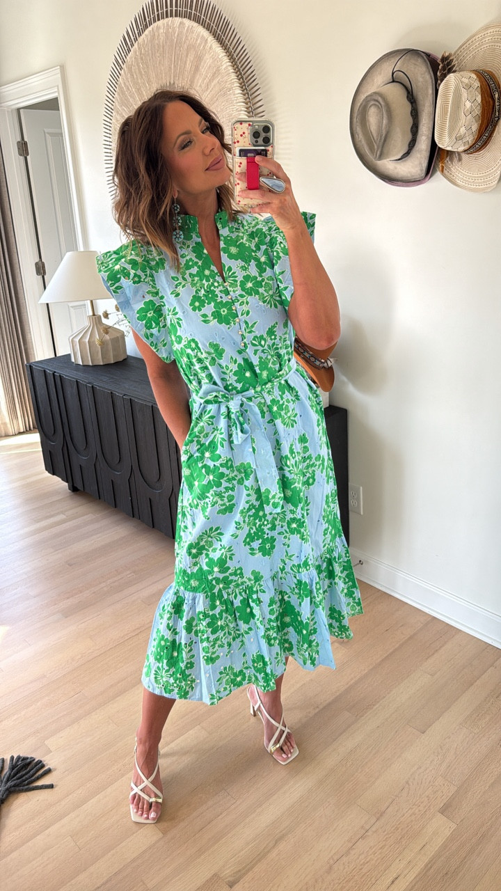 code betsy15 works for avara for new customers - i’m wearing a medium ♥️

#LTKSaleAlert #LTKootd #LTKSeasonal