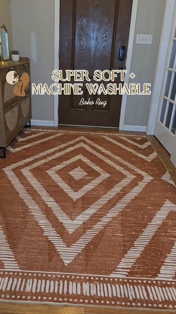 Im obsessed with this super Soft washable rug 😍 #rug #decor 

#LTKHome