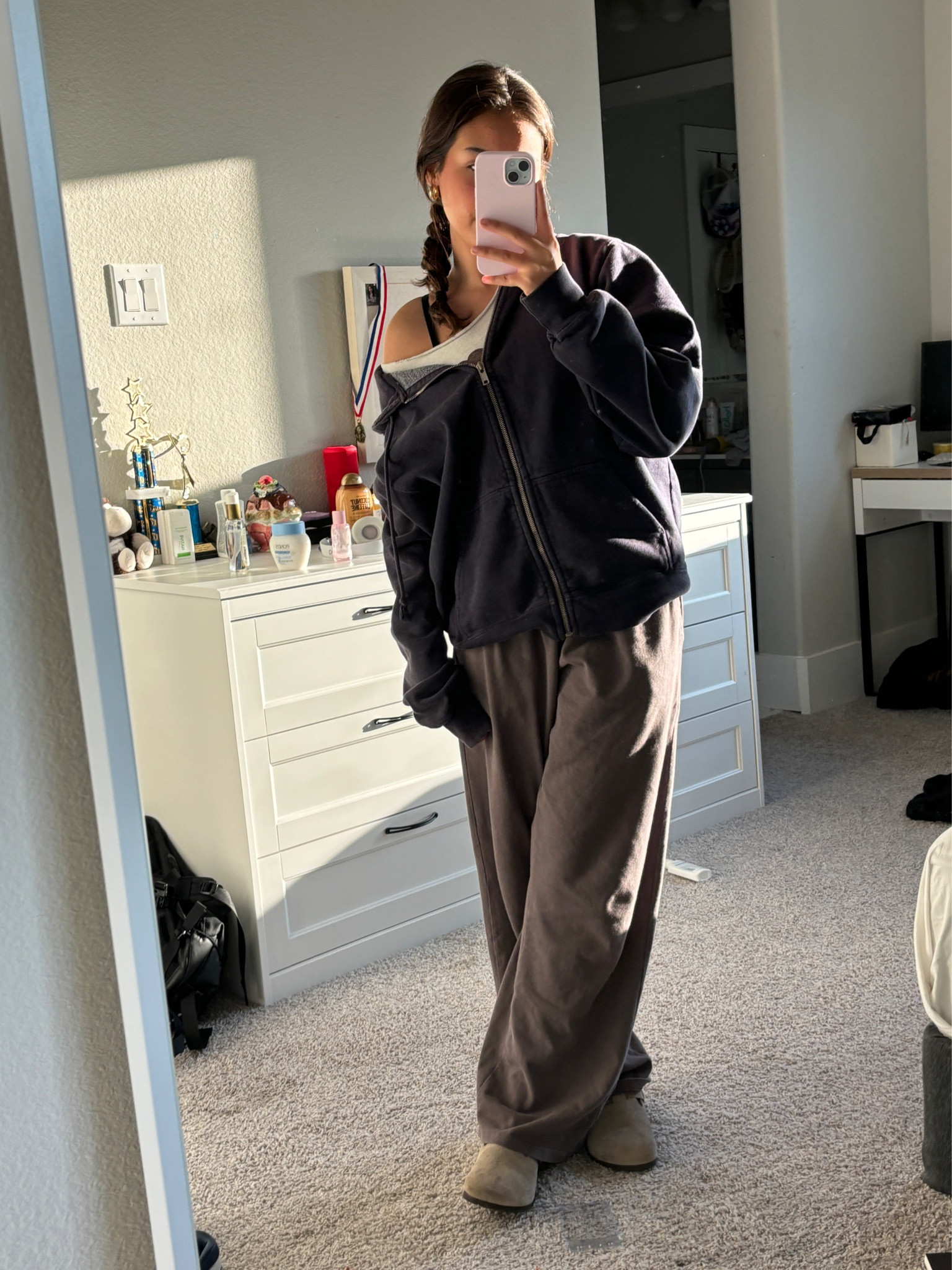 Comfy school fit as always

#LTKstyletip