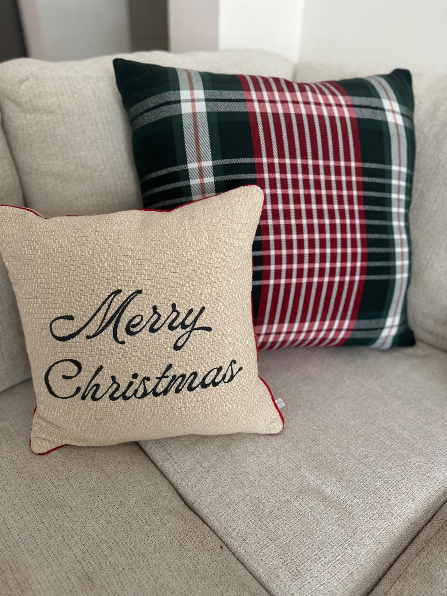 Christmas decor, pillows, Target finds

#LTKSeasonal #LTKHome #LTKHoliday