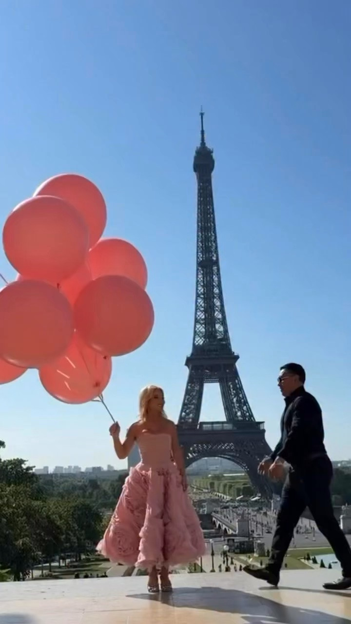Paris, je t'aime! 💖

A little recap of our unforgettable trip to Paris–filled with beautiful views, chic moments, and of course, some très stylish outfits. 

#Summer #SummerInParis #SummerVacation

#LTKootd #LTKSeasonal #LTKTravel