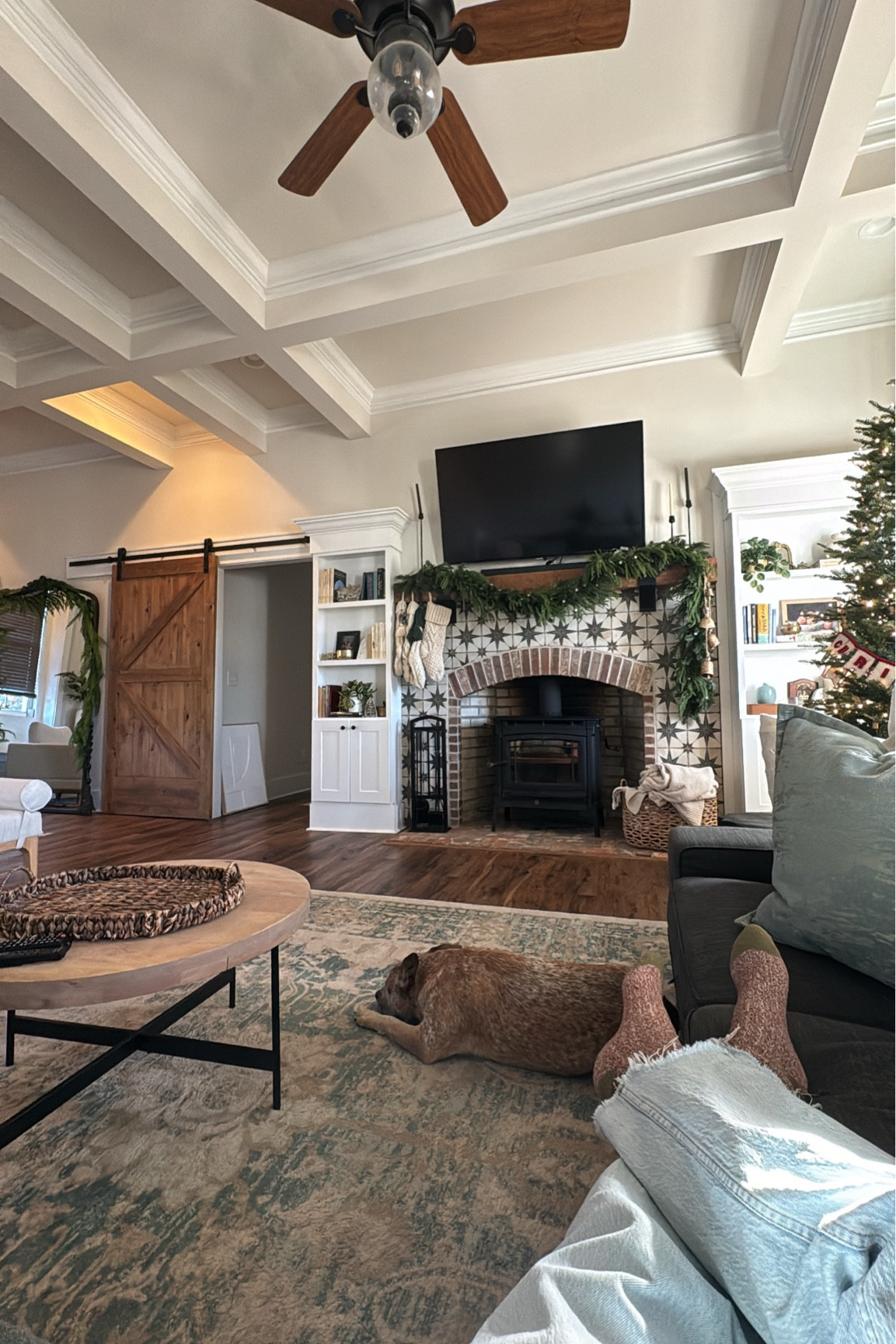 Christmas decor 

#LTKHoliday #LTKSeasonal #LTKFindsUnder50