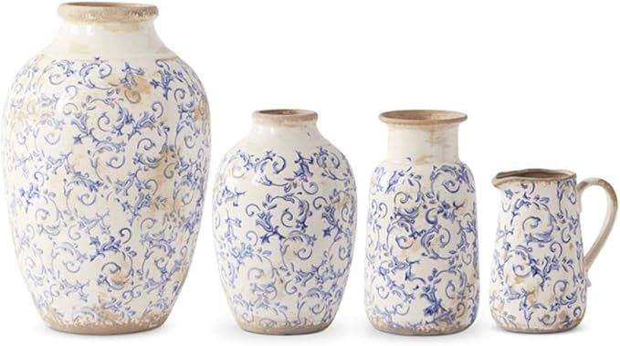 K&K Interiors 15298B-BL Set of 4 Vintage Blue and White Ceramic Vases (Grad Sizes) | Amazon (US)