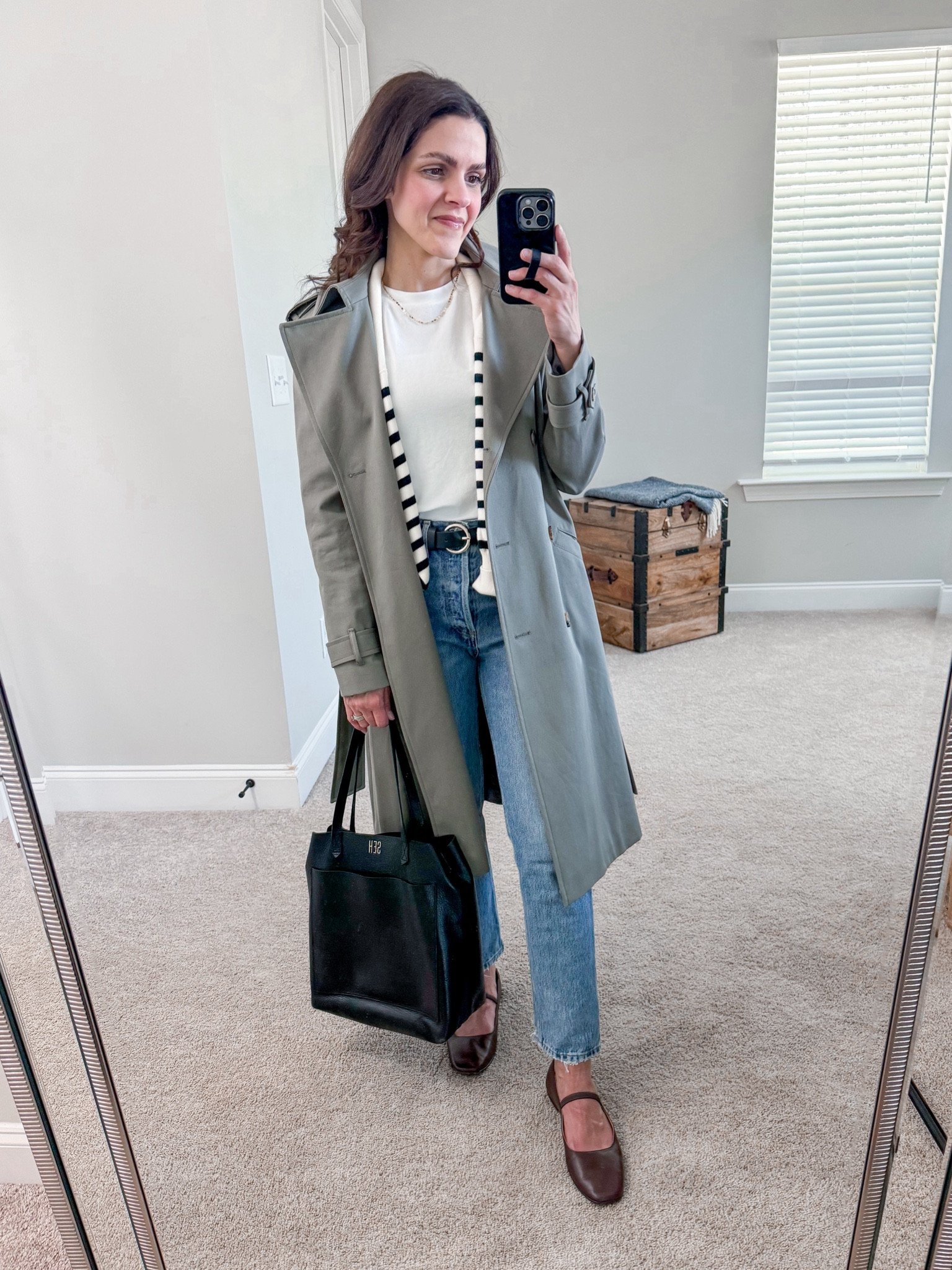 One base, 10 ways to wear it | white tee + straight crop jeans


#LTKstyletip