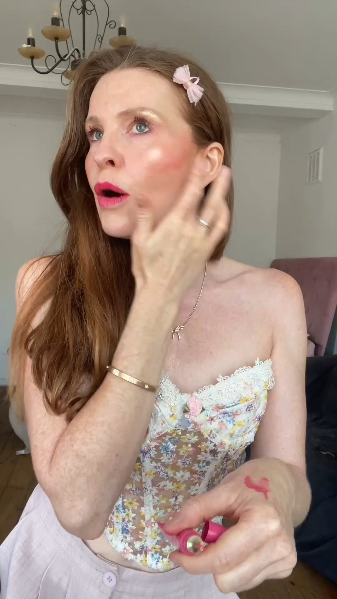 You made my blush 🫢💖 
.
The prettiest pink with the futurist blushmaker dewy cheek tint @esteelauderuk .
.
.
.
.
.
#blush #blushpink #makeup #whimsicalmakeup #softgirlmakeup

#LTKbeauty #LTKluxury #LTKgiftguide