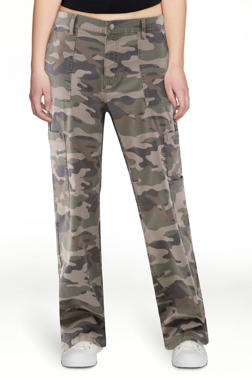 No Boundaries Women's Wide Leg Cargo Pants, 31.5" Inseam, Sizes XXS-4X | Walmart (US)