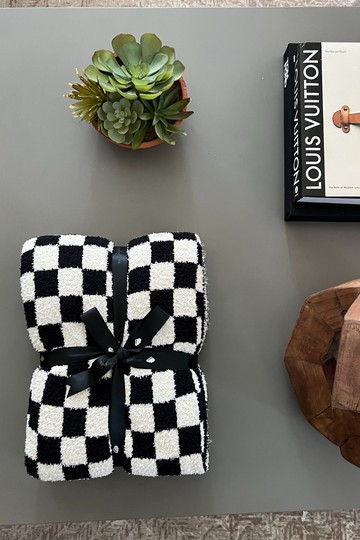 Checkered Buttery Blanket-Get 40% Off Code through LTK APP | The Styled Collection