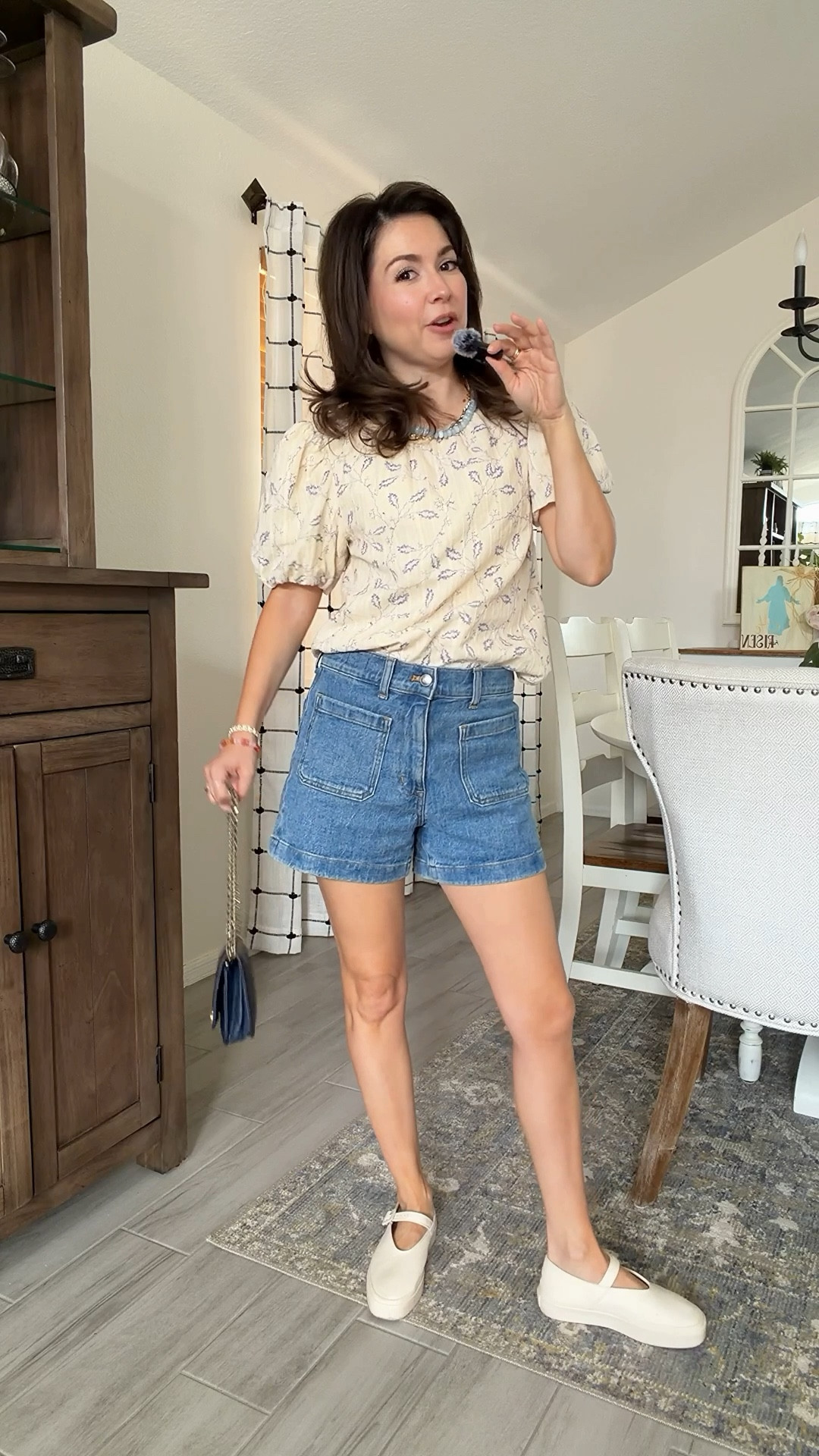 Effortless summer outfit I keep reaching for as a 5’2 petite mom—because when pieces actually fit, everything just works.

The puff sleeve top adds shape without overwhelming a shorter frame, these mid-thigh denim shorts hit at the right spot (no awkward length), and the neutral flats make it feel pulled together without trying too hard.

This is one of those easy, repeat outfits that looks styled but feels like you didn’t think about it.

Top XS 
Shorts 25 
Shoes 5


#LTKPetite #LTKootd