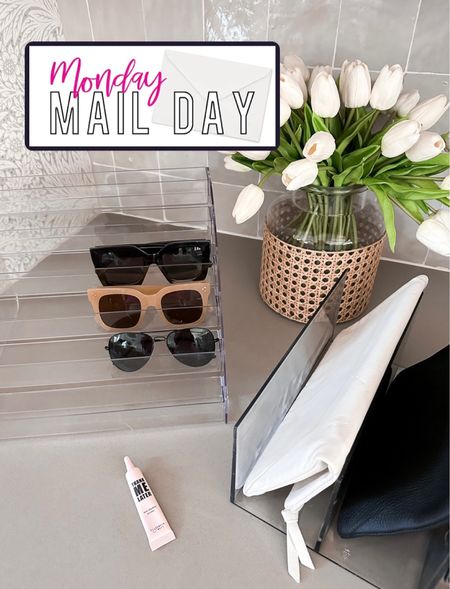 Monday Mail Day 🥳 

Organizing finds for the closet, cute spring decor & a great budget eye primer!