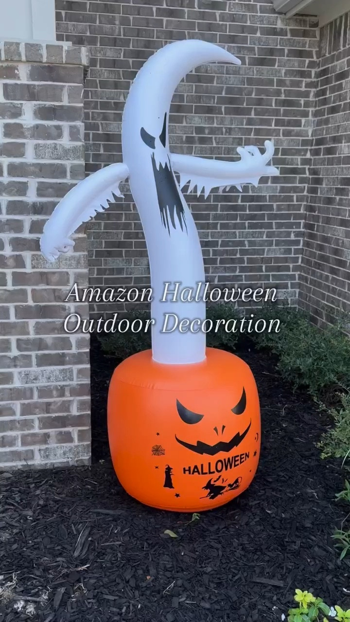 👻Such a fun spooky decoration that lights up and makes sound! 

My kids are loving him during the day and at night. See a full review of this decoration on my Amazon Storefront! 

#amazonfinds #ghostdecoration #blowupdecorations

#LTKxPrimeDay #LTKHalloween #LTKSeasonal