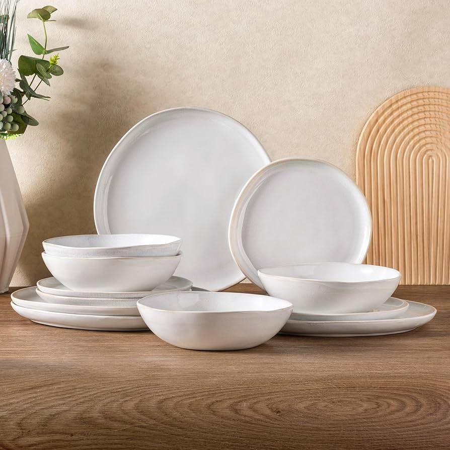 AmorArc Ceramic Dinnerware Sets,Handmade Reactive Glaze Stoneware Plates and Bowls Sets,Highly Sc... | Amazon (US)