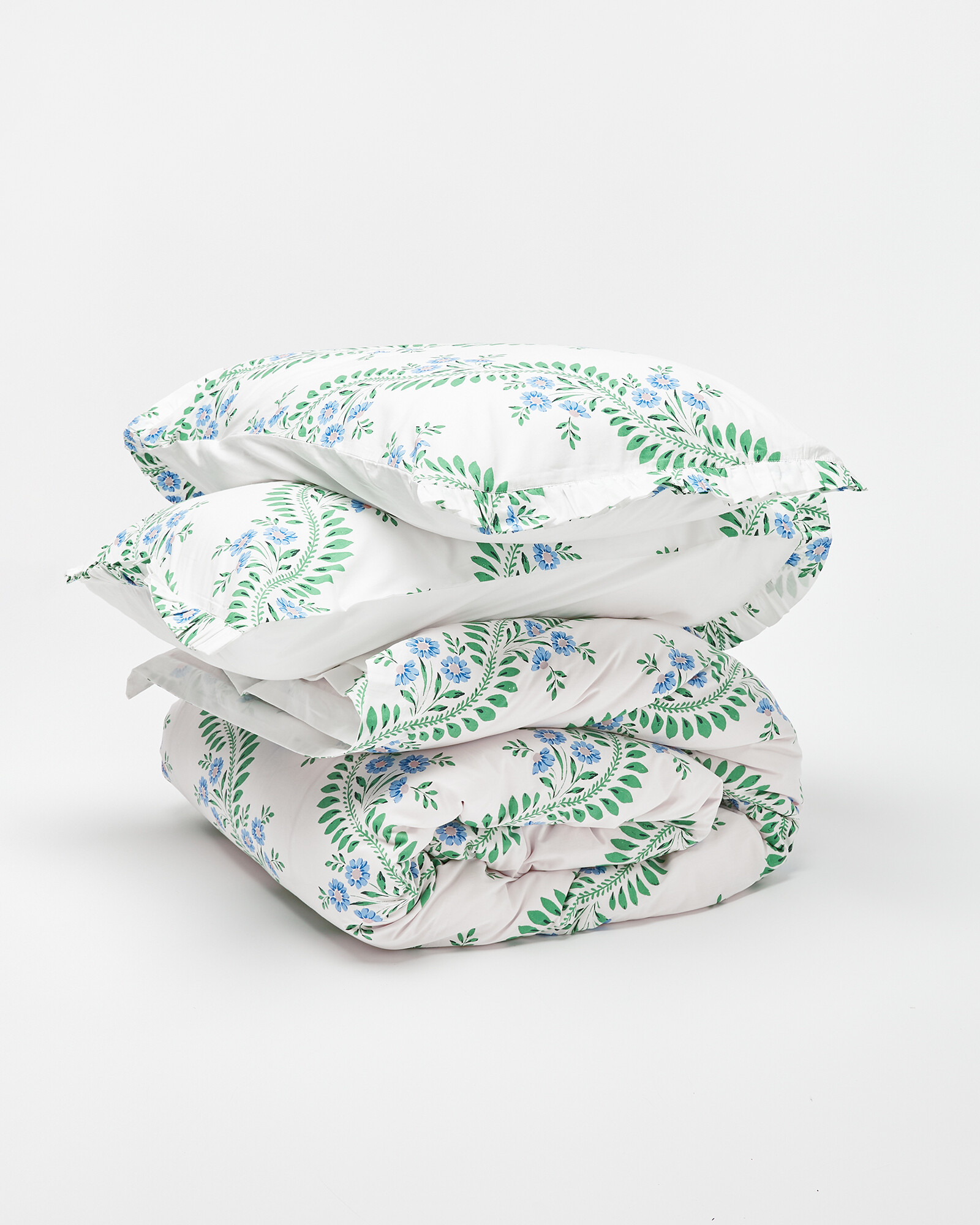 Olivia Floral Print Green & White Duvet & Pillowcases Bed Linen Sets | Oliver Bonas | Oliver Bonas (Global)
