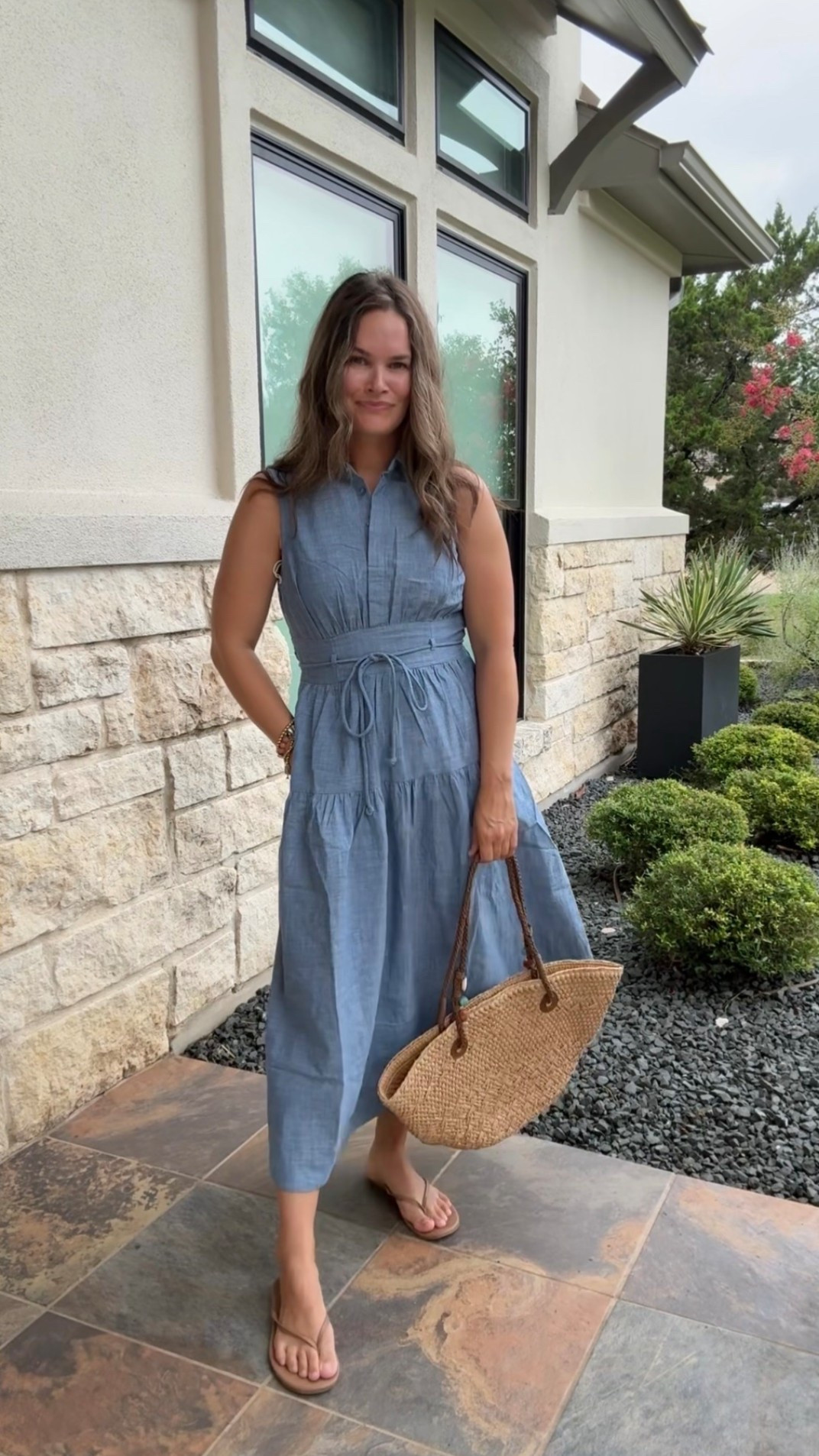 Calling all my teachers out there👋 ❤️This dress the perfect back to school outfit. I love the blue color!

#LTKootd #LTKU #LTKmomlife