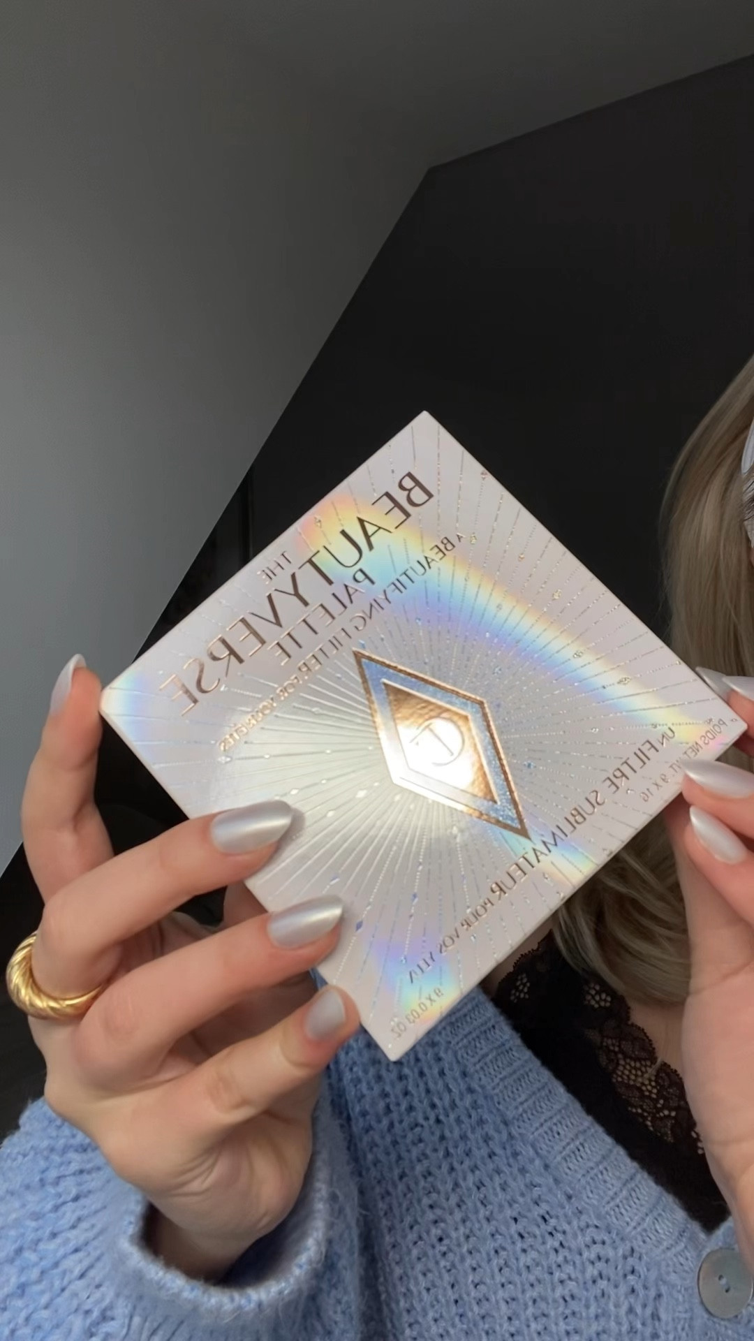 Charlotte Tilbury’s NEW Beautyverse palette is the mix of soft base shades and romantic shimmers ✨ So perfect for a dewy, glass skin look or a night out glam 💖 

#LTKstyletip #LTKparties #LTKVideo