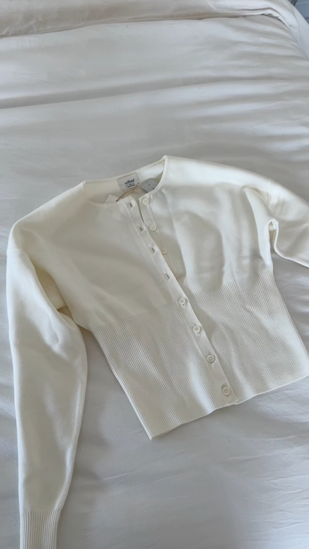 the perfect cardigan for fall! 