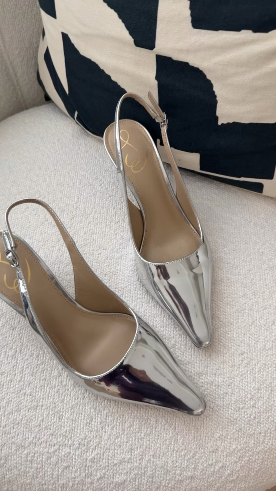 My favorite heels of the season are on sale today! I did my true size and they fit perfectly, also very comfortable!

#LTKStyleTip #LTKSaleAlert #LTKSeasonal