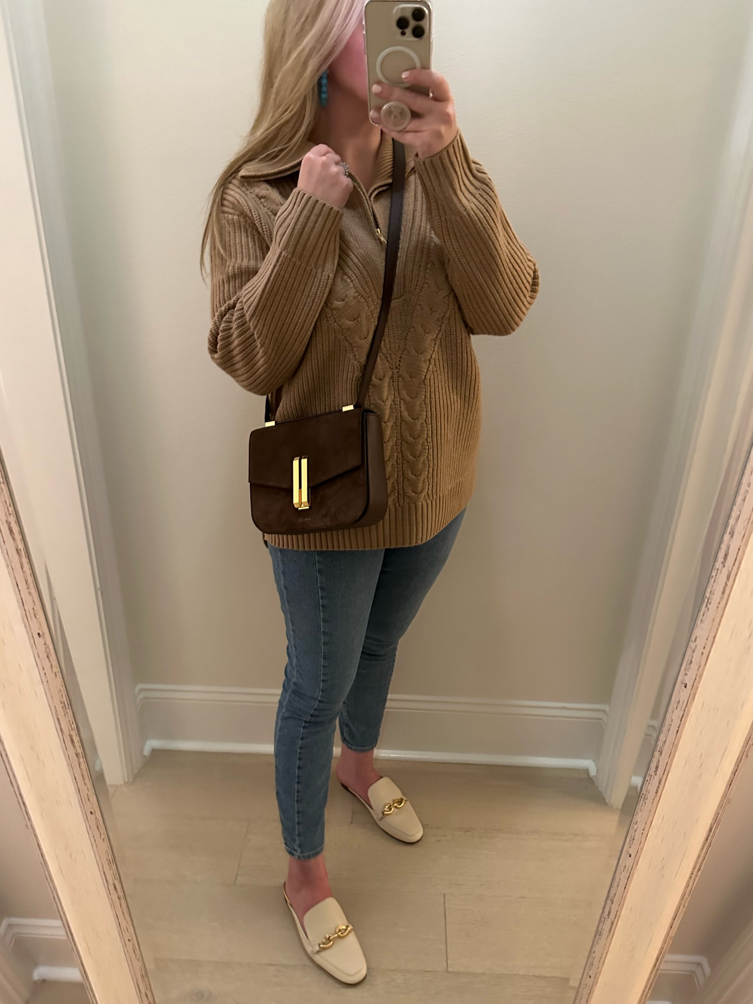 I found the pullover to be a bit itchy, so I think I am going to send this back. Wanted to show the handbag though. Beautiful! 